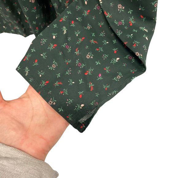 Old Navy Forest Green Floral Blouse - Picture 5 of 12